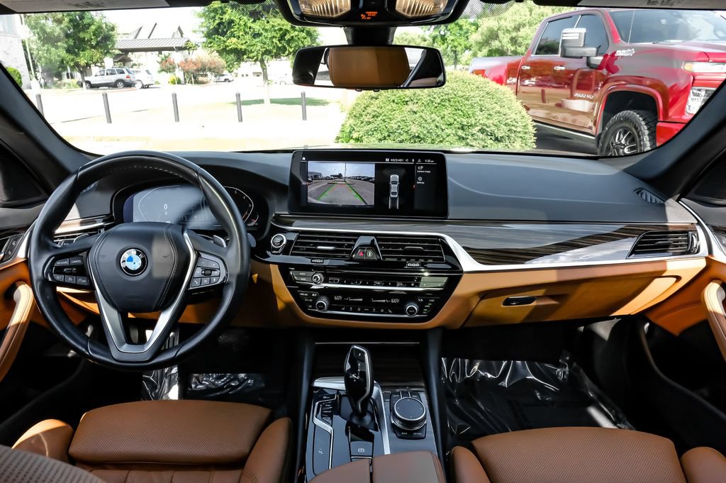 Used 2021 BMW 530i w/ Convenience Package RWD image 12