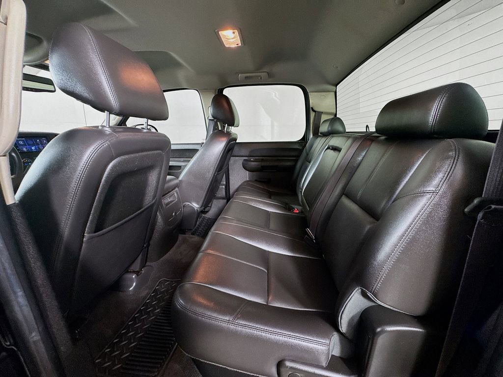 Used 2013 Chevrolet Silverado 1500 LT w/ All-Star Edition AWD/4WD image 26