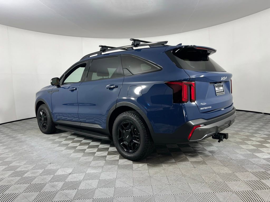 Used 2024 Kia Sorento SX Prestige w/ Olive Brown Leather Package image 8