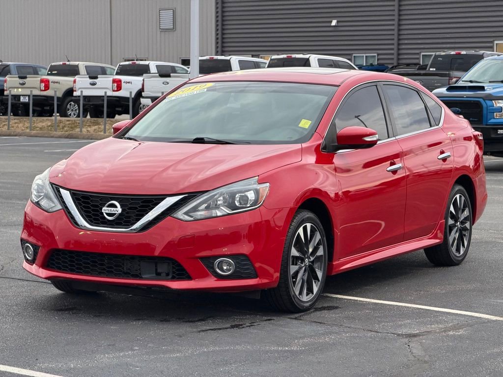 Used 2019 Nissan Sentra SR w/ Premium Package (SR) image 9