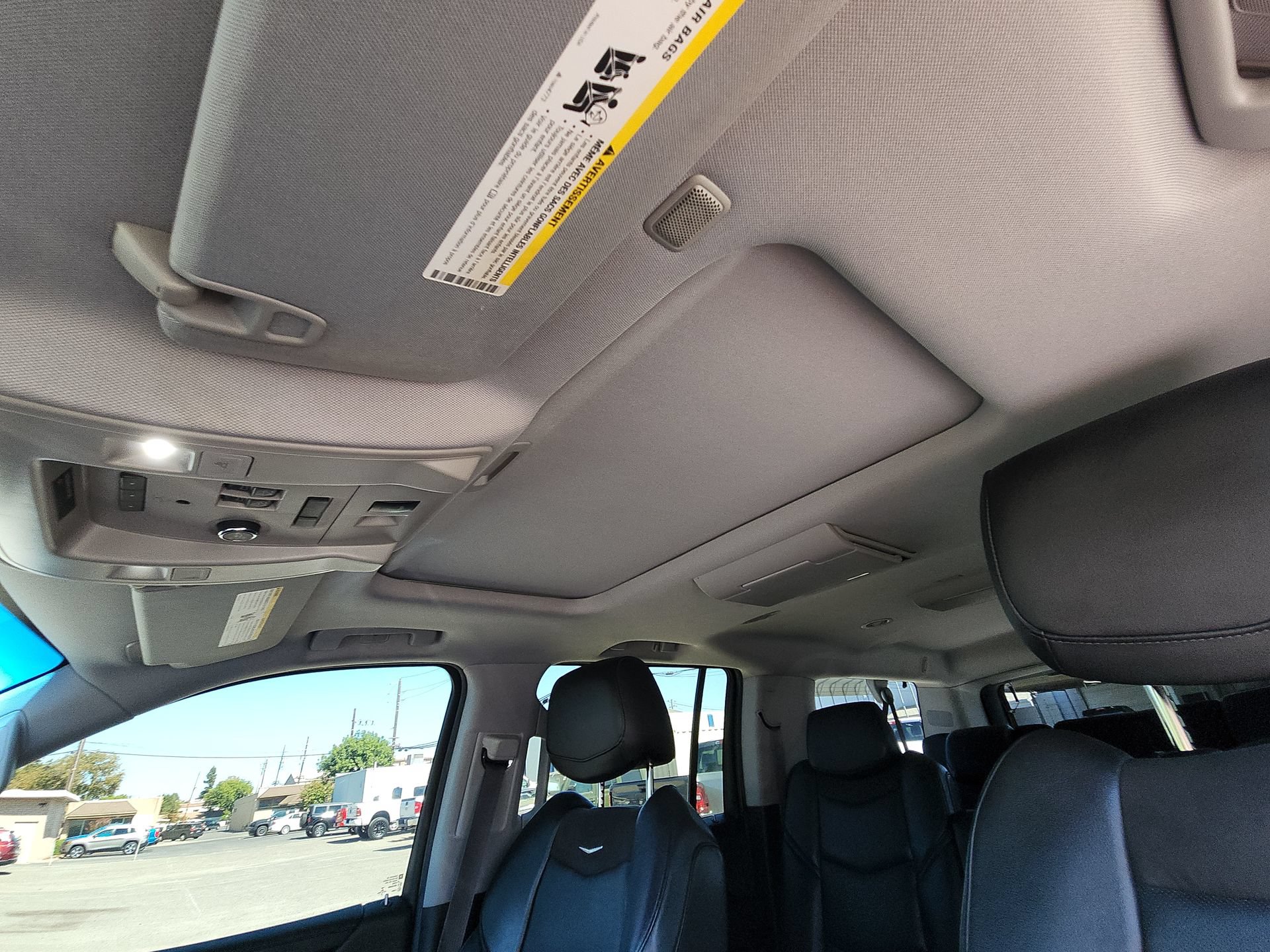 Used 2016 Cadillac Escalade ESV Premium AWD/4WD image 15