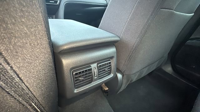 Used 2025 Toyota Camry LE image 24