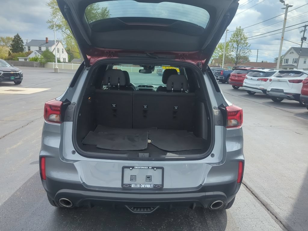 Certified 2023 Chevrolet TrailBlazer RS w/ Sun and Liftgate Package AWD/4WD image 18