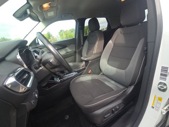 Used 2023 Chevrolet TrailBlazer LT AWD/4WD image 22
