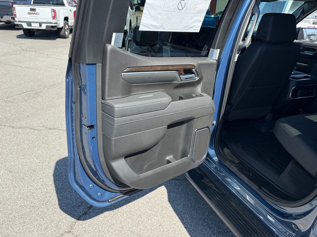 New 2026 GMC Sierra 1500 Elevation w/ Elevation Premium Package AWD/4WD image 23