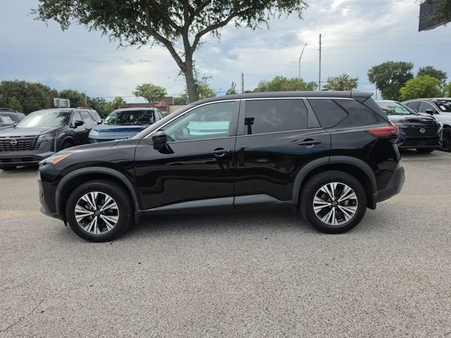 Certified 2022 Nissan Rogue SV FWD image 5