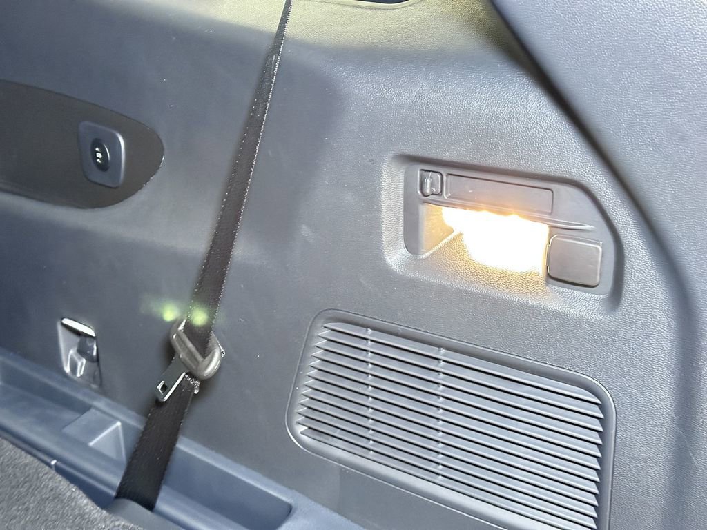 Used 2026 Ford Explorer Active w/ Active Comfort Package image 16