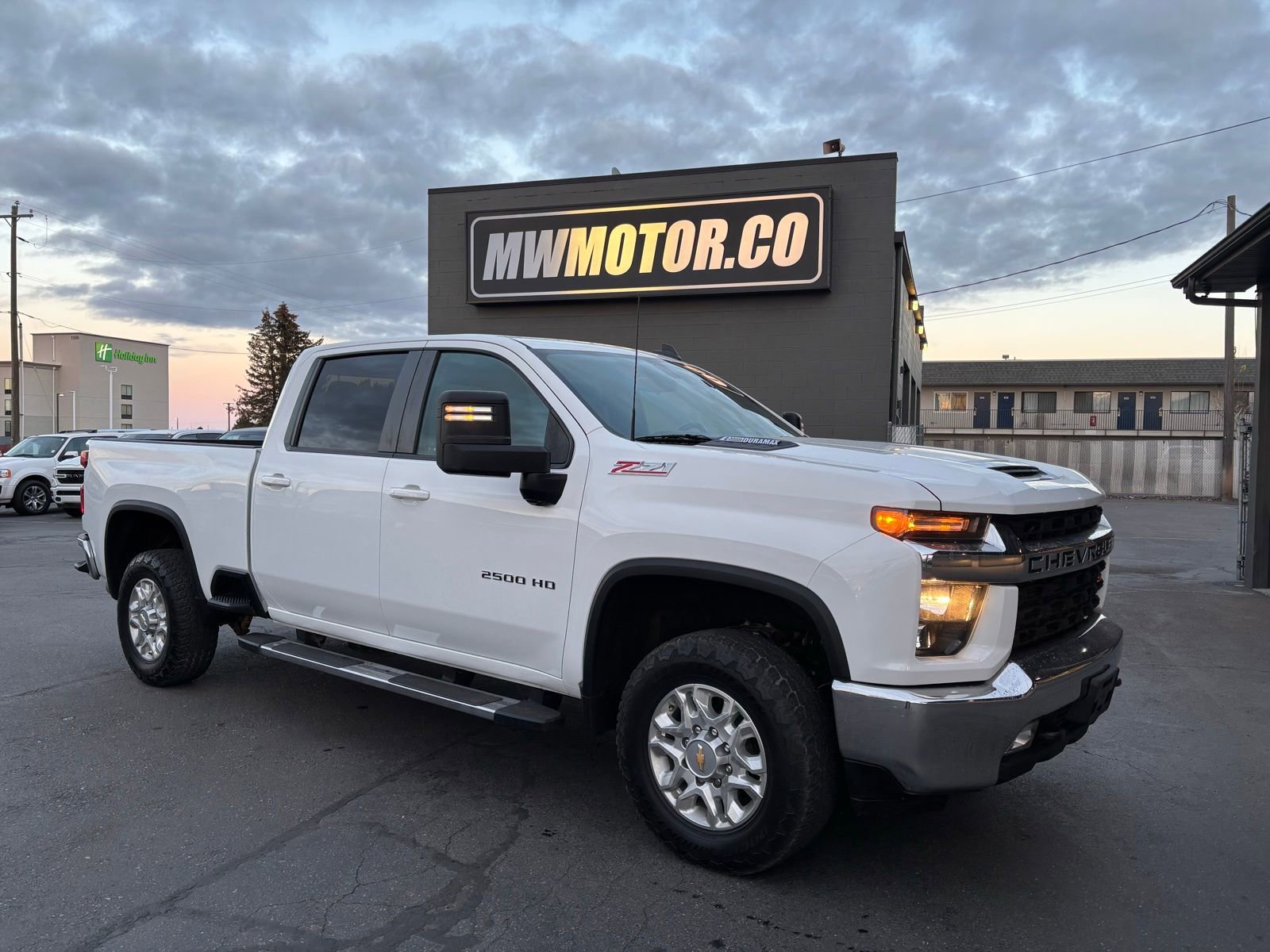 Used 2023 Chevrolet Silverado 2500 LT w/ Convenience Package image 1