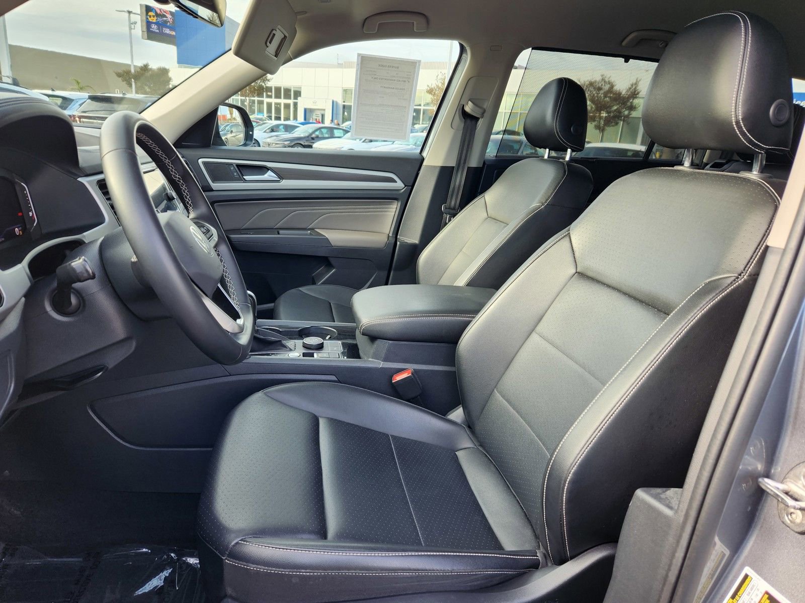 Used 2022 Volkswagen Atlas SE image 6