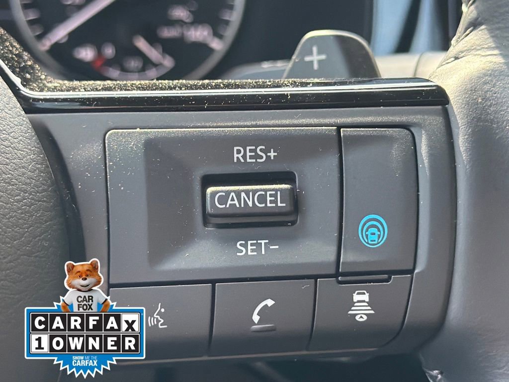 Used 2024 Nissan Pathfinder SL FWD image 22