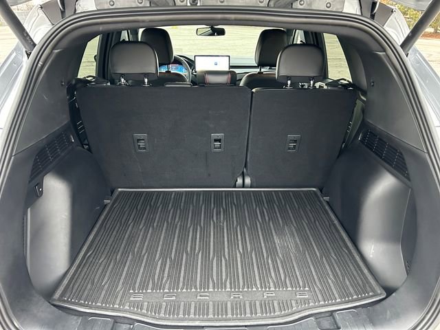 Used 2024 Ford Escape ST-Line Elite w/ Premium Technology Package image 19