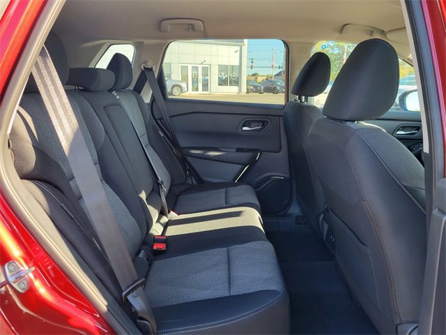 New 2026 Nissan Rogue SV image 18