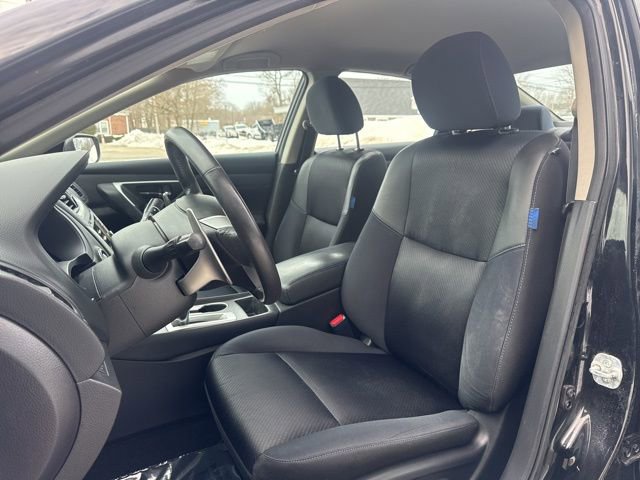 Used 2016 Nissan Altima 3.5 SR image 8