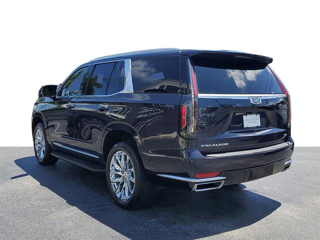 Certified 2023 Cadillac Escalade Premium Luxury w/ LPO, Radiant Package AWD/4WD image 3