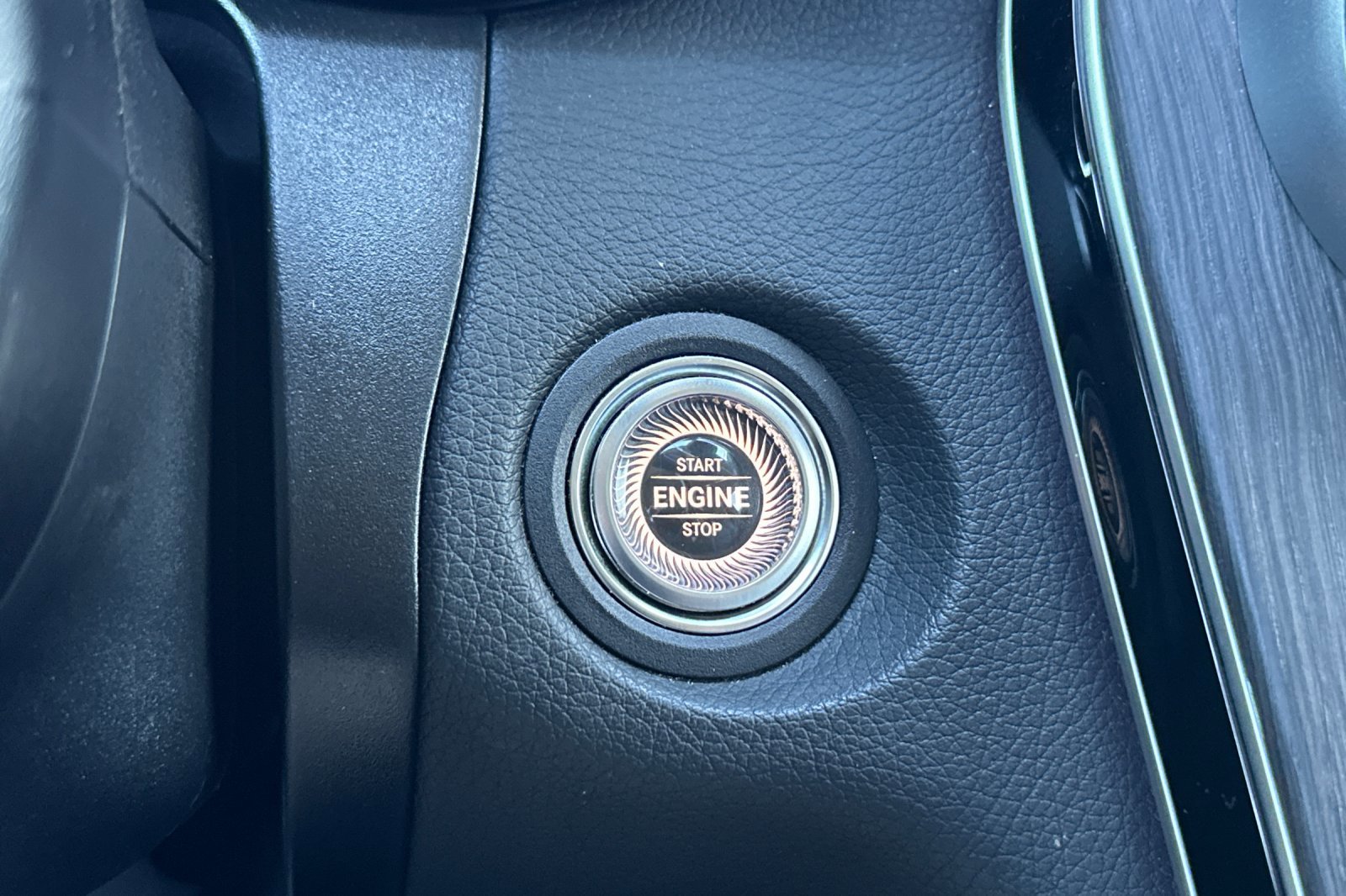 Certified 2022 Mercedes-Benz GLC 300 image 22