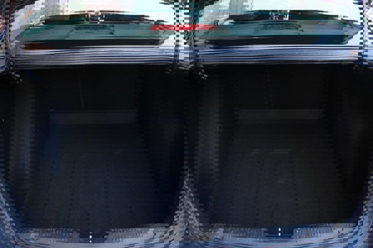 Used 2016 Chevrolet Cruze LT w/ Technology Package image 20