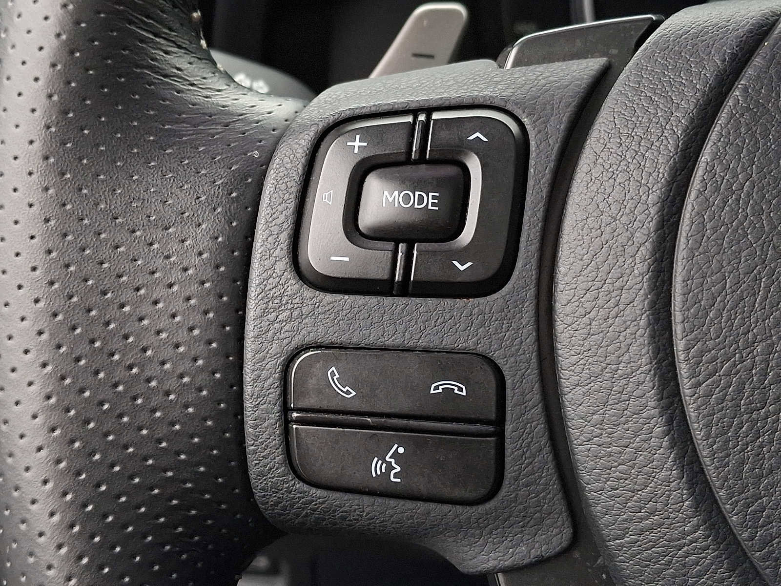 Used 2023 Lexus IS 350 F Sport w/ Memory Package image 18