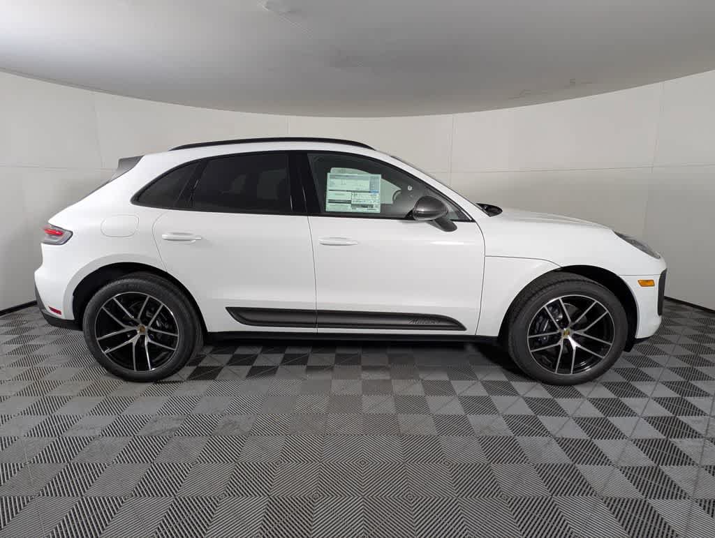 Used 2026 Porsche Macan Turbo AWD/4WD image 8