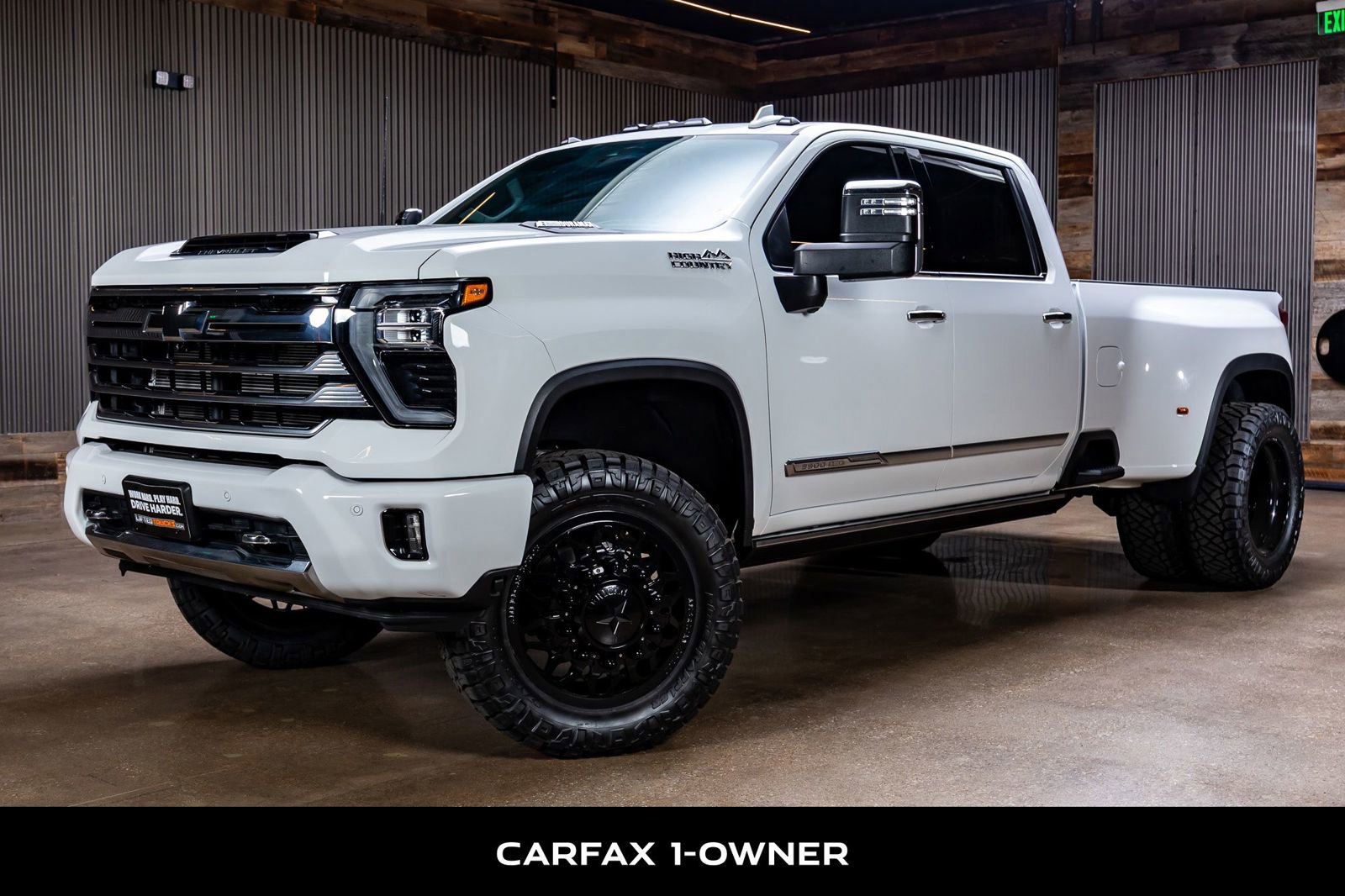 Used 2024 Chevrolet Silverado 3500 High Country w/ High Country Premium Package image 5