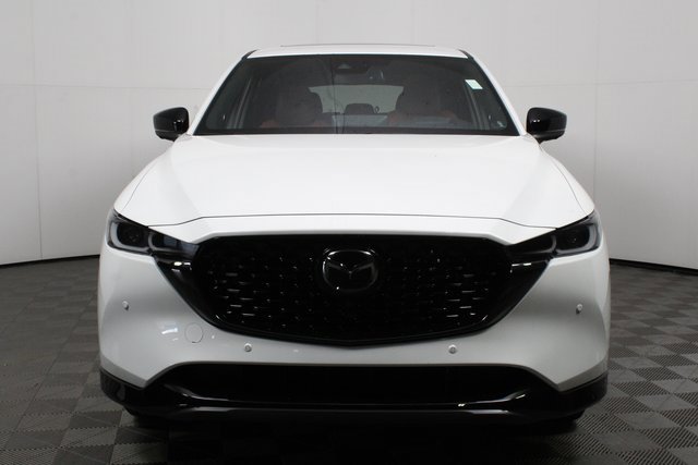 Used 2025 MAZDA CX-5 Carbon Edition image 2