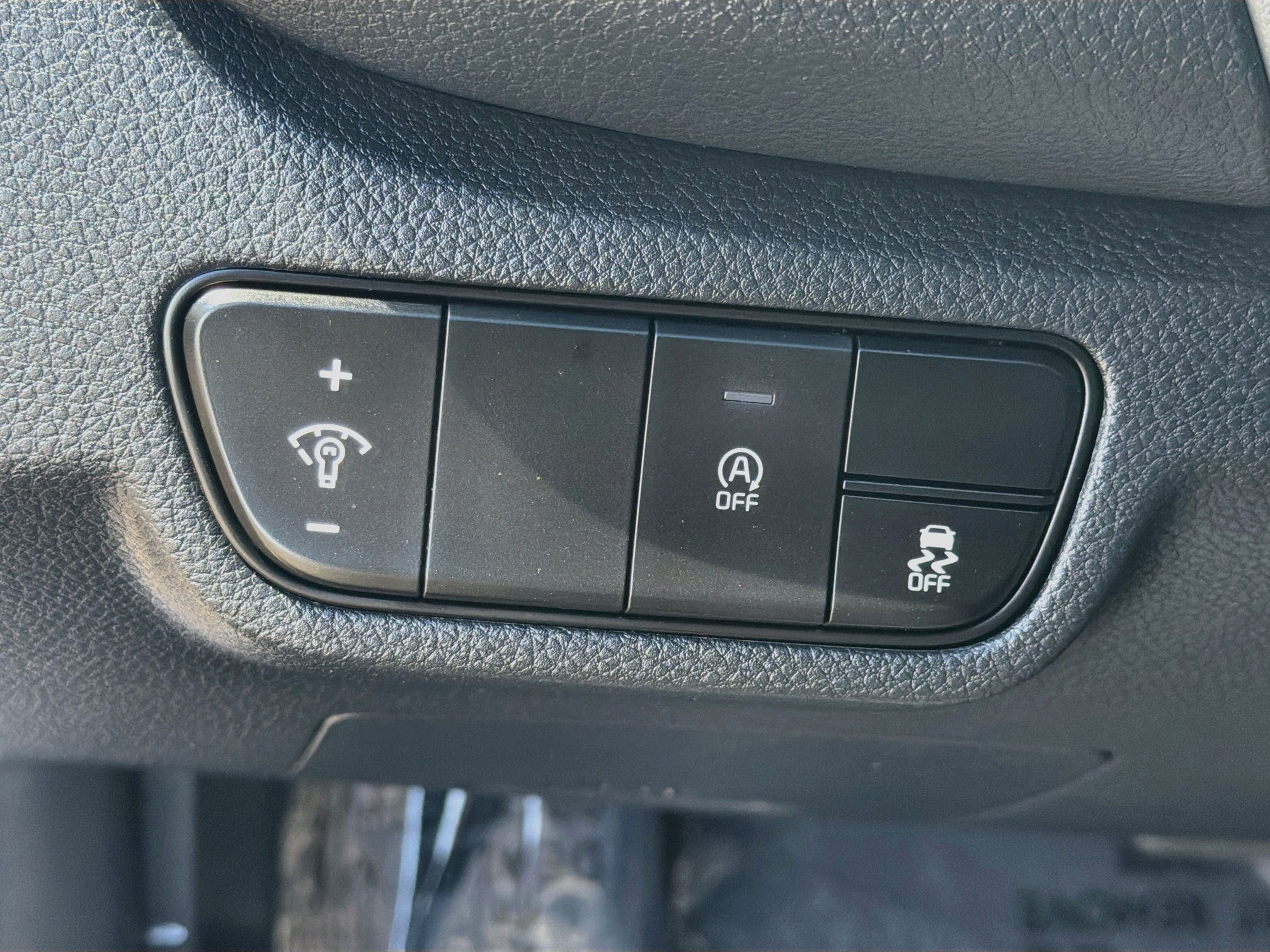 Used 2026 Kia Seltos LX AWD/4WD image 16