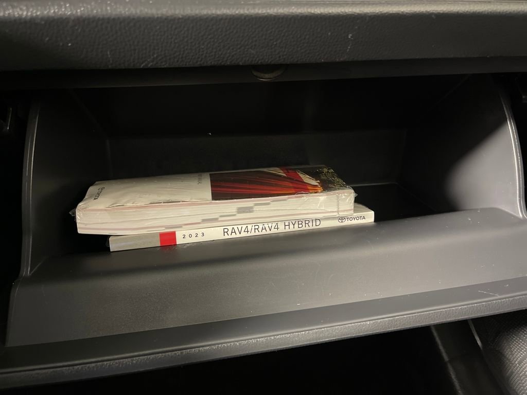 Certified 2023 Toyota RAV4 XLE image 25