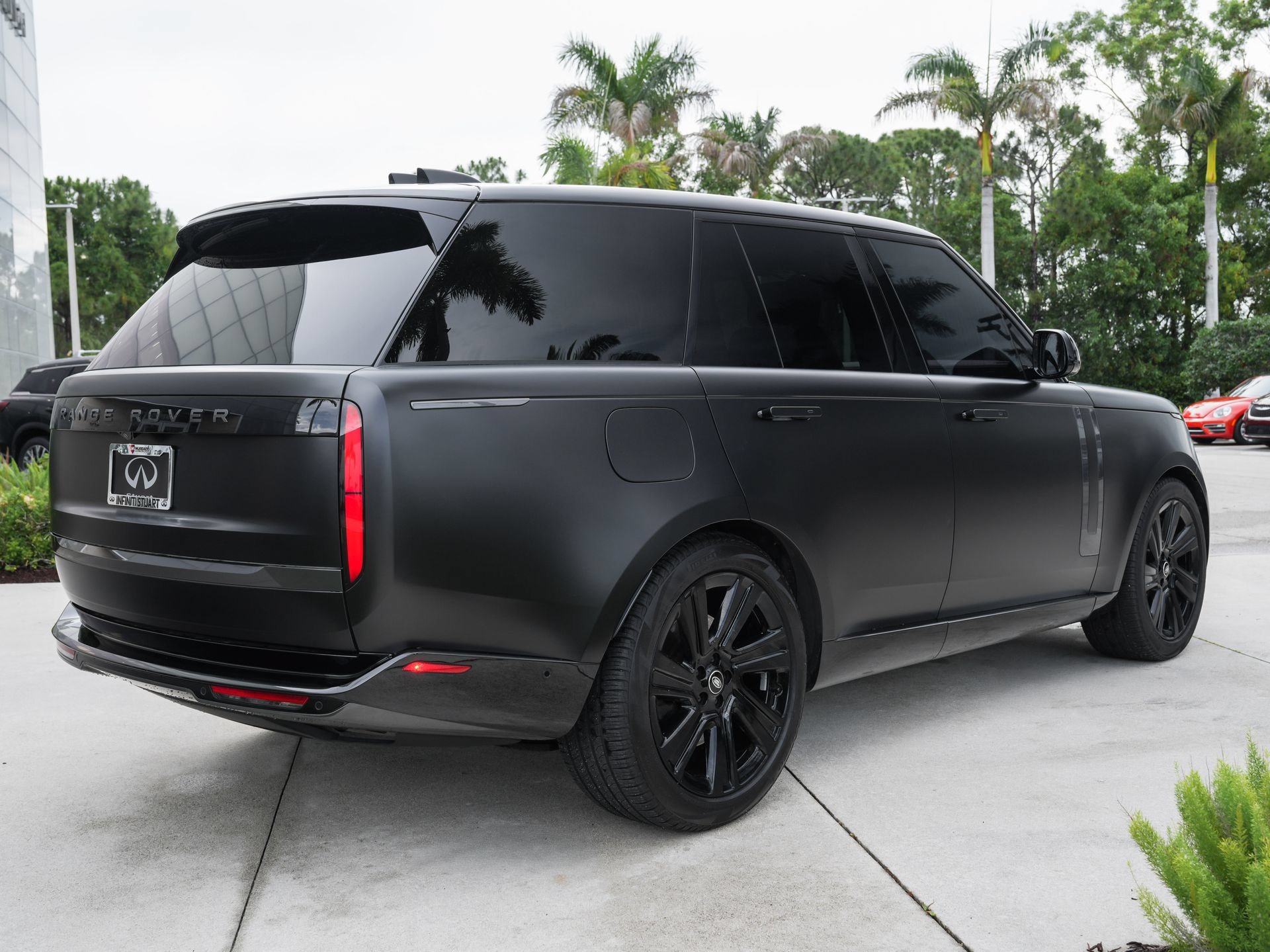 Used 2023 Land Rover Range Rover SE AWD/4WD image 10