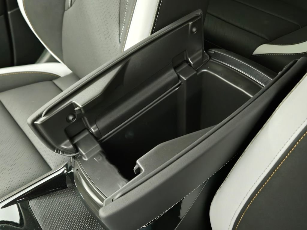 New 2025 Buick Envision Sport Touring image 32