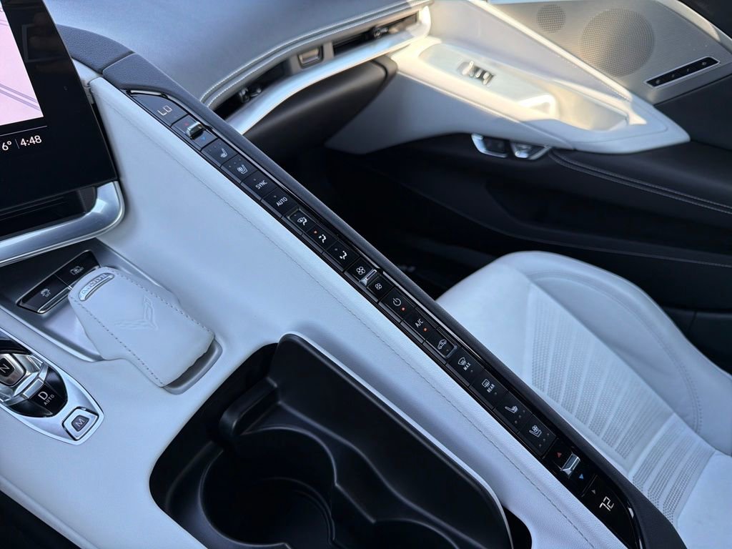 Used 2023 Chevrolet Corvette Stingray Preferred Cpe w/ Battery Protection Package image 22