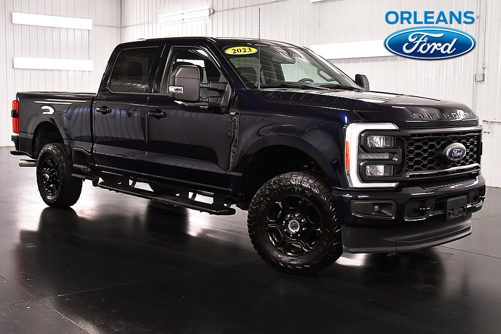 Used 2023 Ford F250 XLT w/ XLT Premium Package AWD/4WD image 1