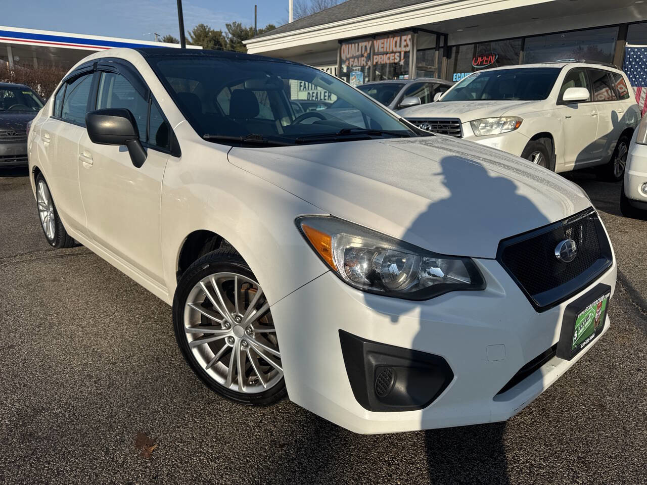 Used 2014 Subaru Impreza 2.0i image 3