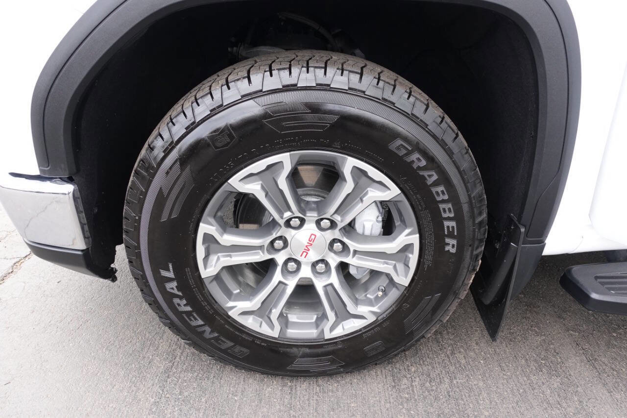 Used 2023 GMC Sierra 1500 SLE w/ X31 Off-Road Package AWD/4WD image 57