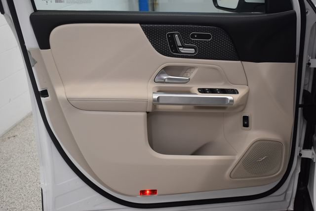 New 2026 Mercedes-Benz GLB 250 4MATIC image 20