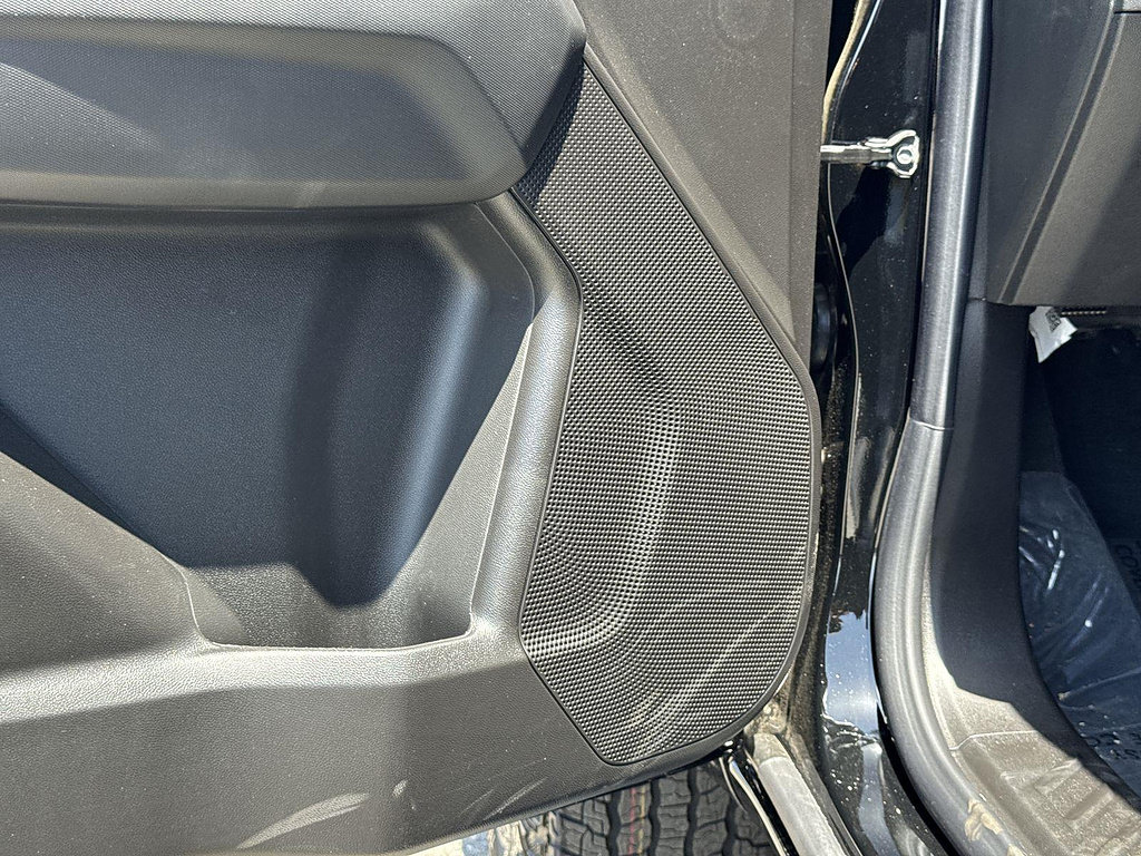 New 2026 GMC Canyon Elevation RWD image 18
