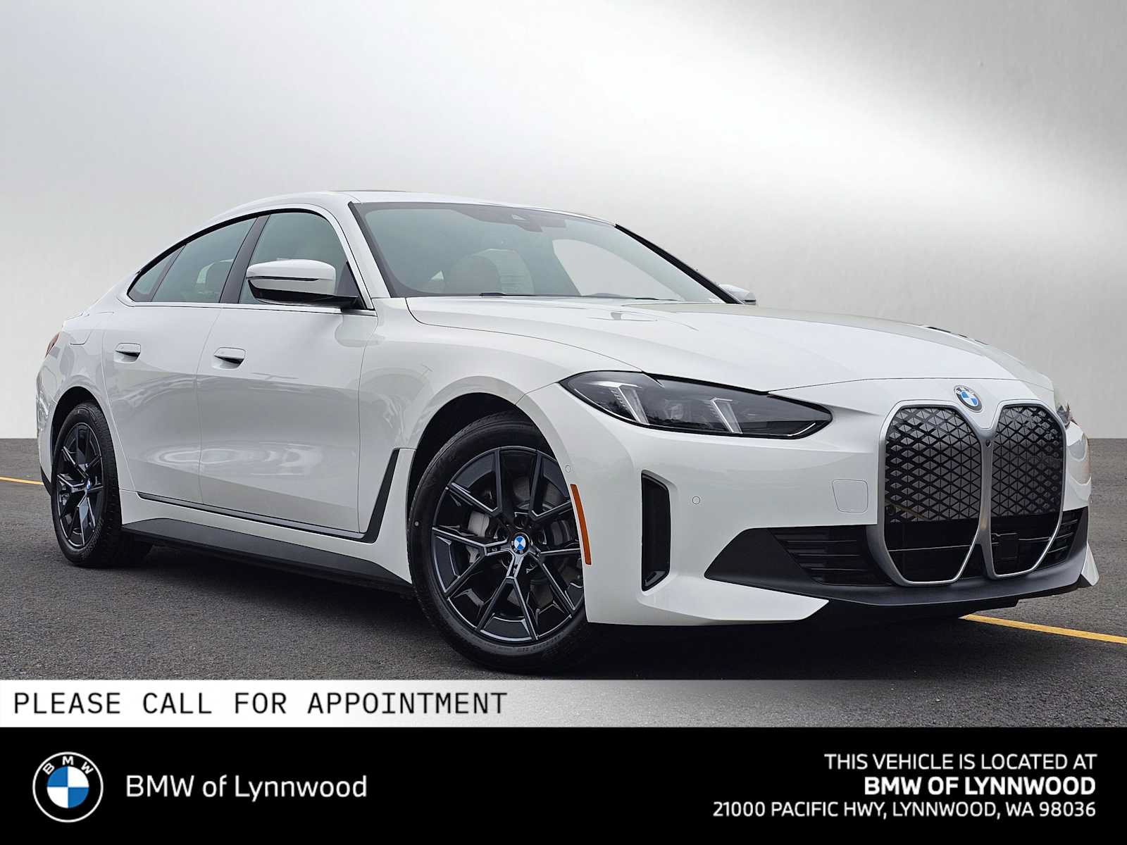 New 2026 BMW i4 xDrive40i w/ Parking Assistance Package AWD/4WD image 1