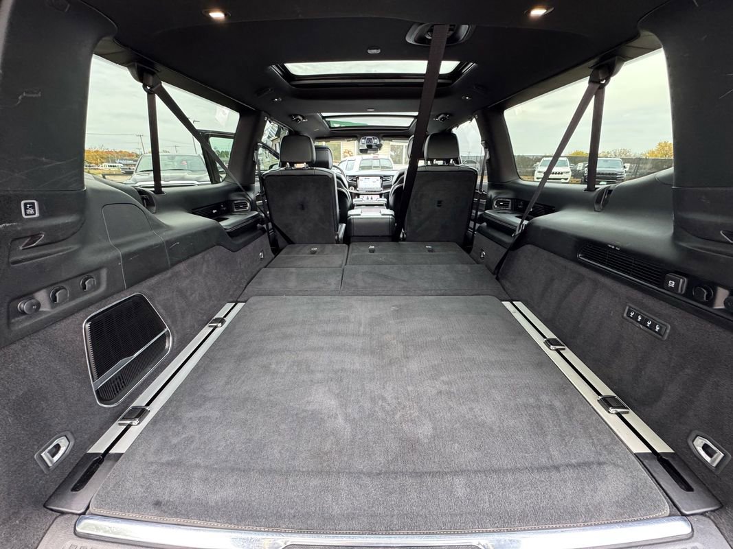 Used 2024 Jeep Wagoneer L Series II w/ Flexible Seating Group image 30