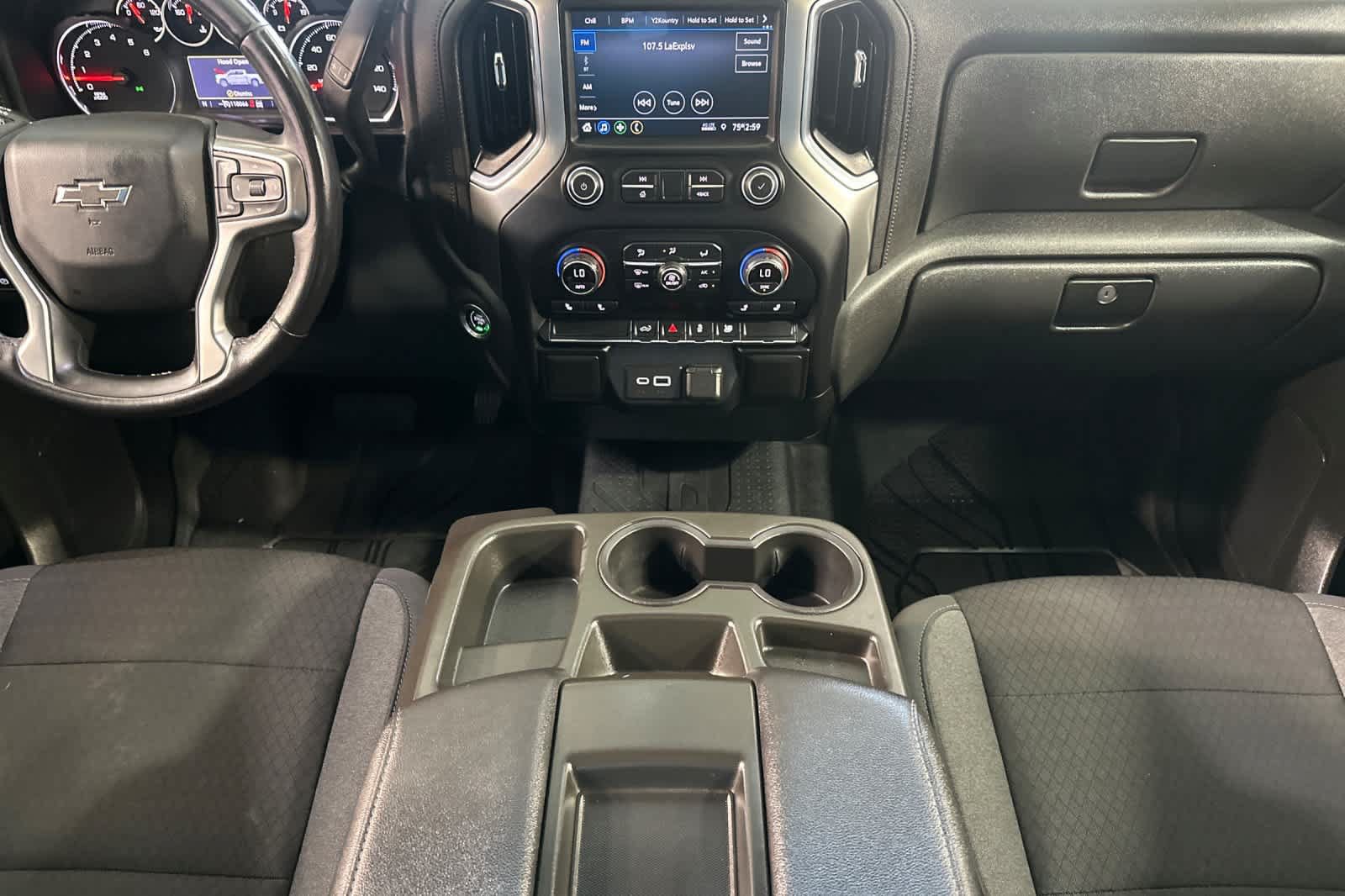Used 2021 Chevrolet Silverado 1500 RST w/ Bed Protection Package AWD/4WD image 3