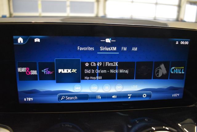 Used 2025 Mercedes-Benz GLB 250 4MATIC image 27