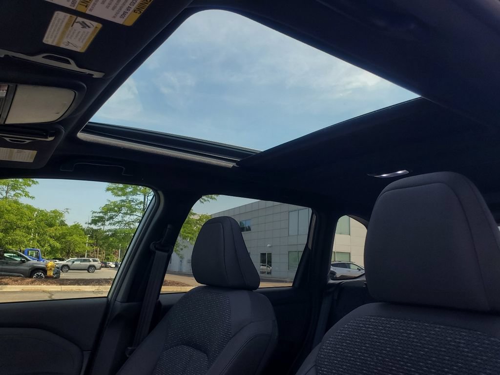 Certified 2025 Subaru Forester Premium AWD/4WD image 25