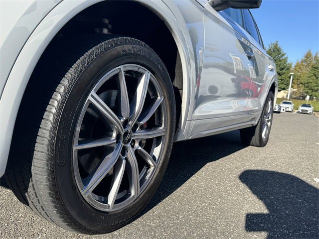 Certified 2023 Audi SQ5 Premium Plus w/ Premium Plus Package image 11