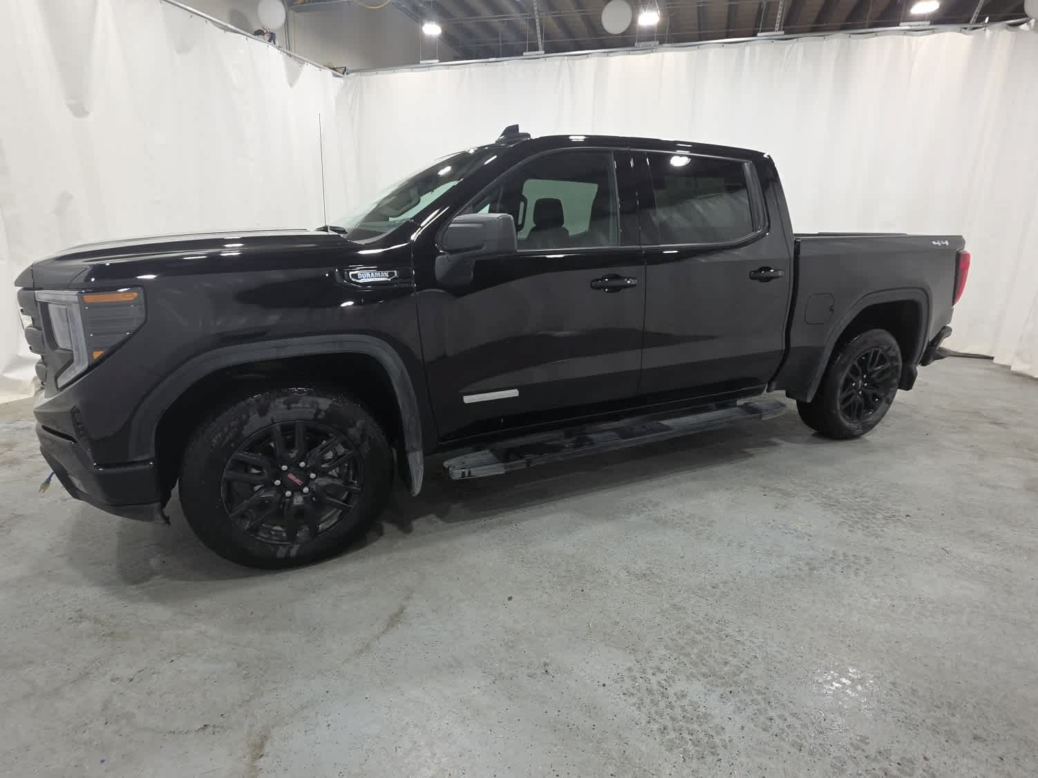 Certified 2026 GMC Sierra 1500 Elevation w/ Preferred Package AWD/4WD image 2