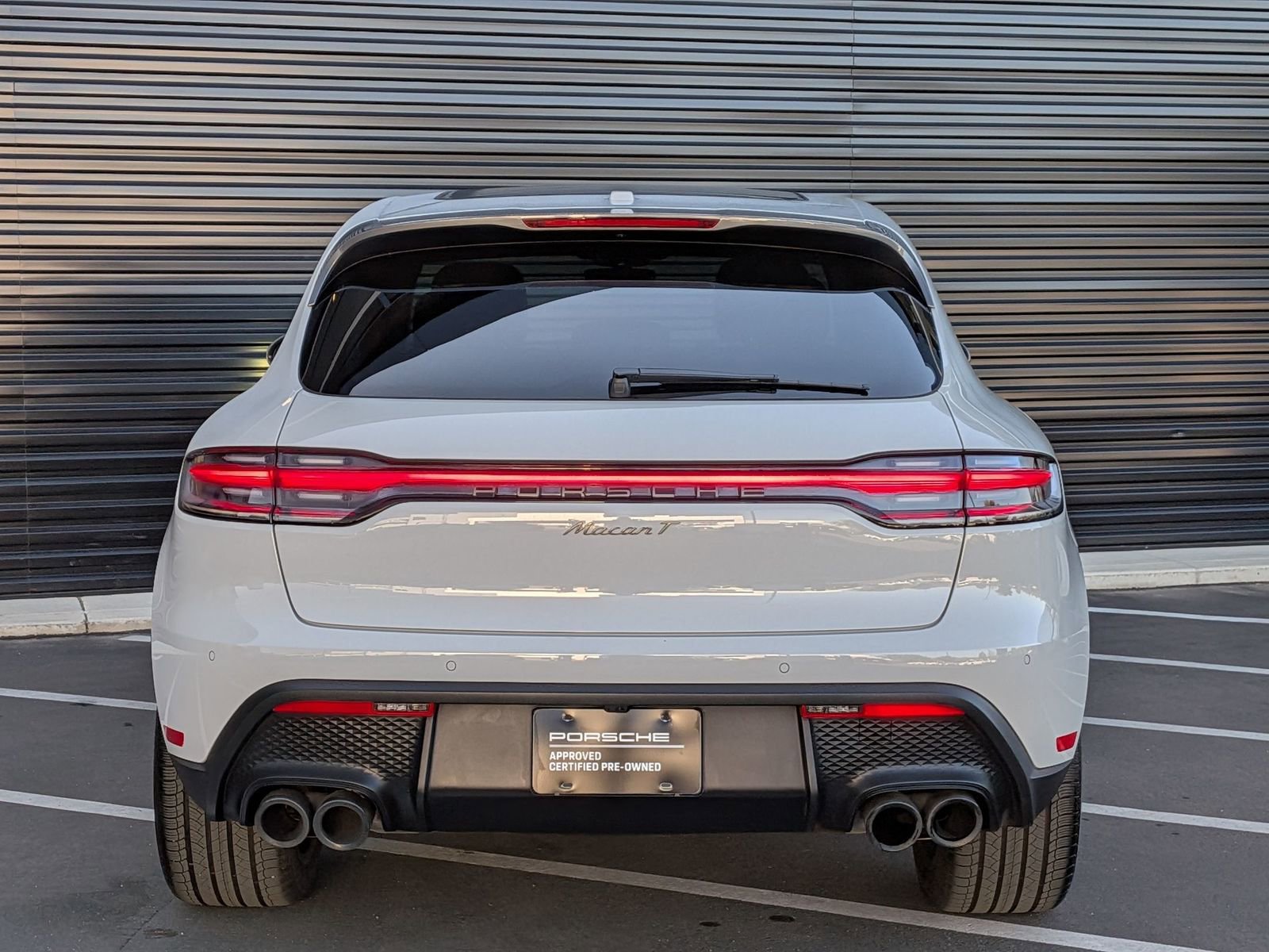 Certified 2026 Porsche Macan Turbo AWD/4WD image 10