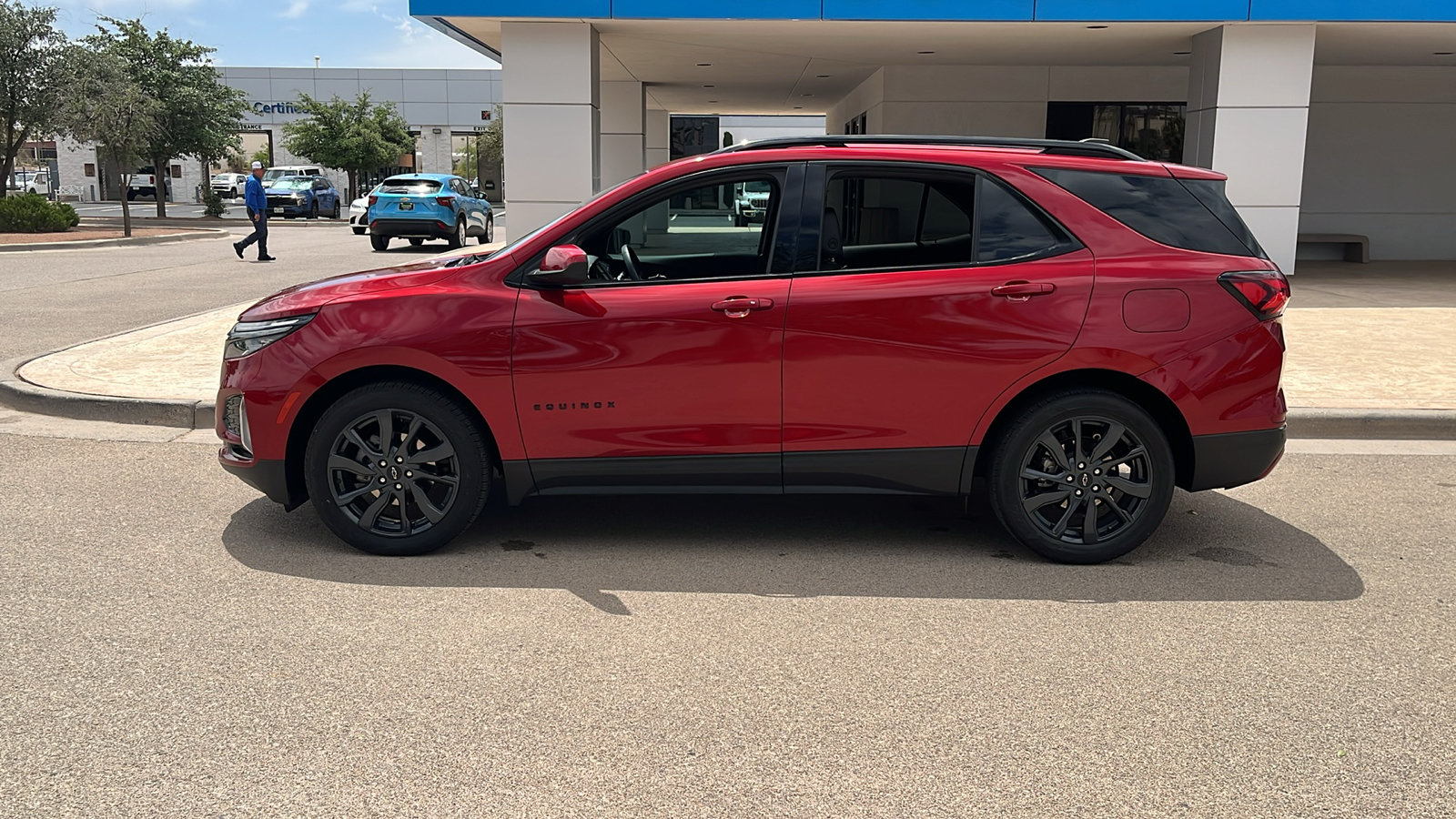 Used 2022 Chevrolet Equinox RS FWD image 4