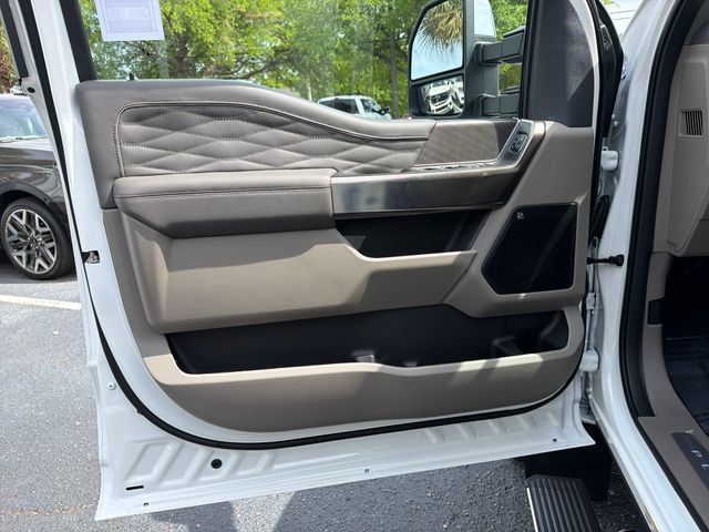 Used 2026 Ford F450 Platinum w/ Platinum Plus Package AWD/4WD image 13