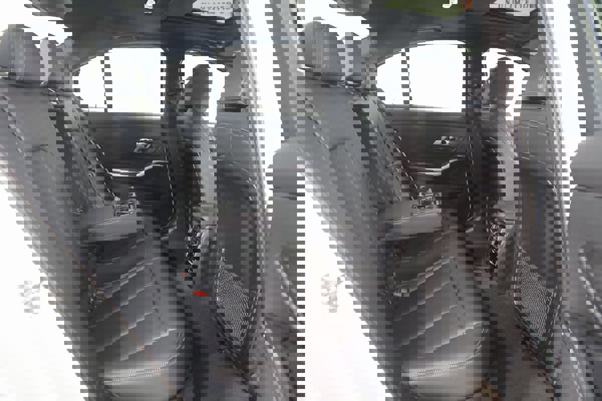 Used 2023 BMW 330e xDrive w/ Premium Package image 14