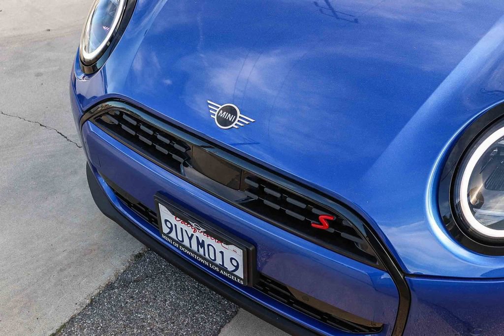 Used 2025 MINI Cooper S image 9