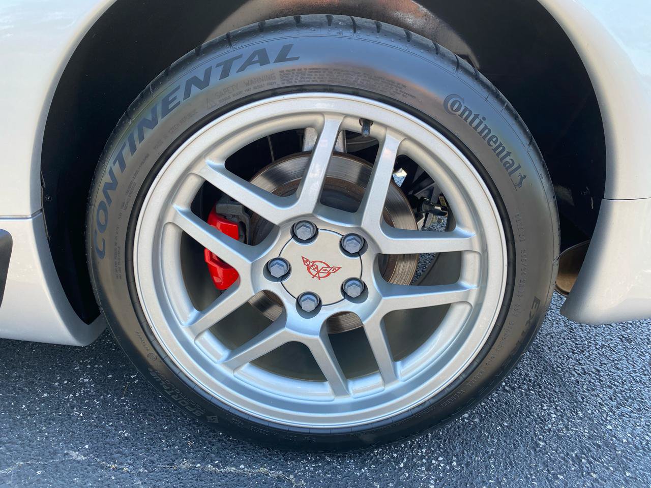 Used 2002 Chevrolet Corvette Z06 w/ Memory Pkg RWD image 39