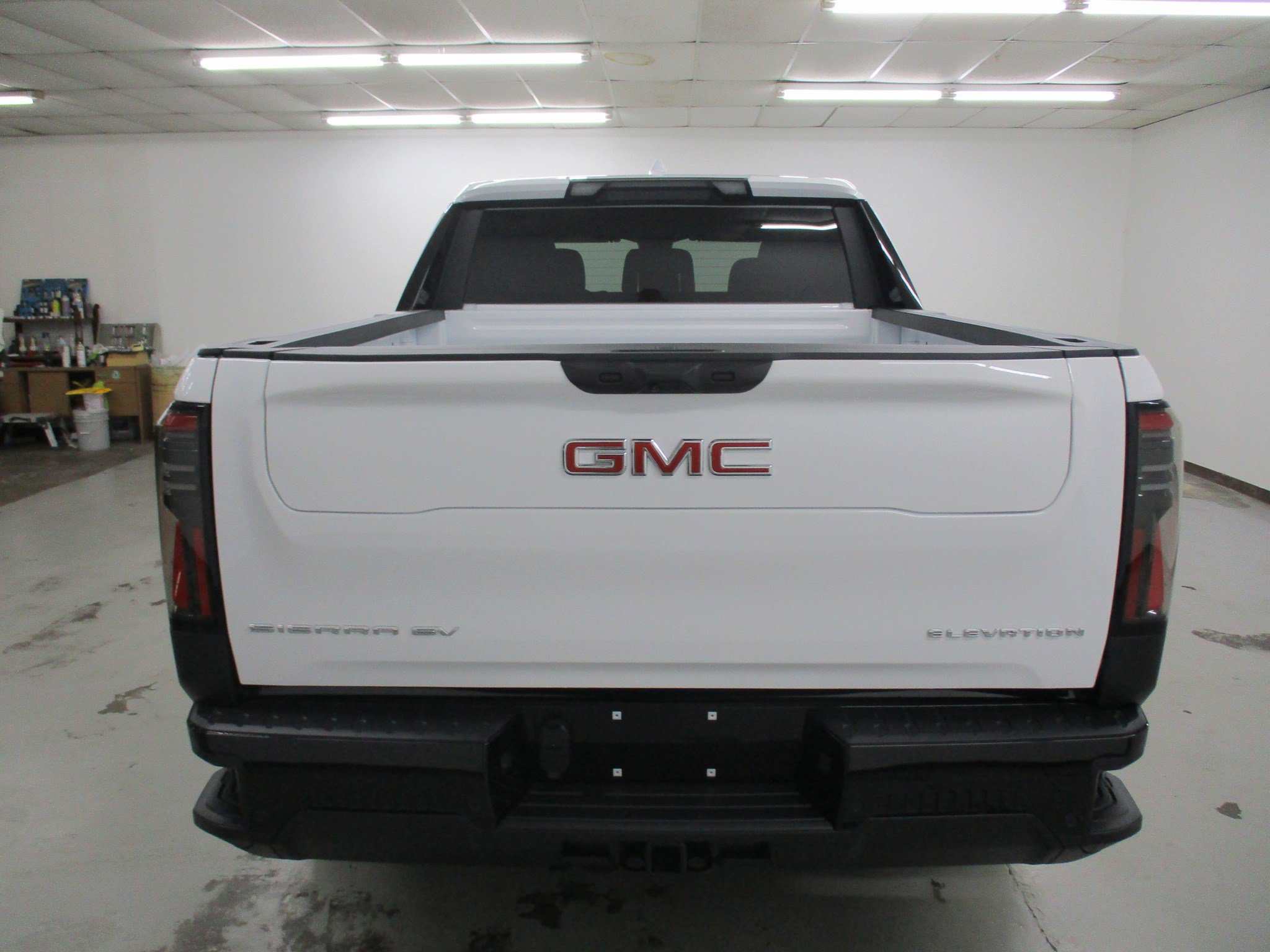 New 2026 GMC Sierra EV Elevation image 4