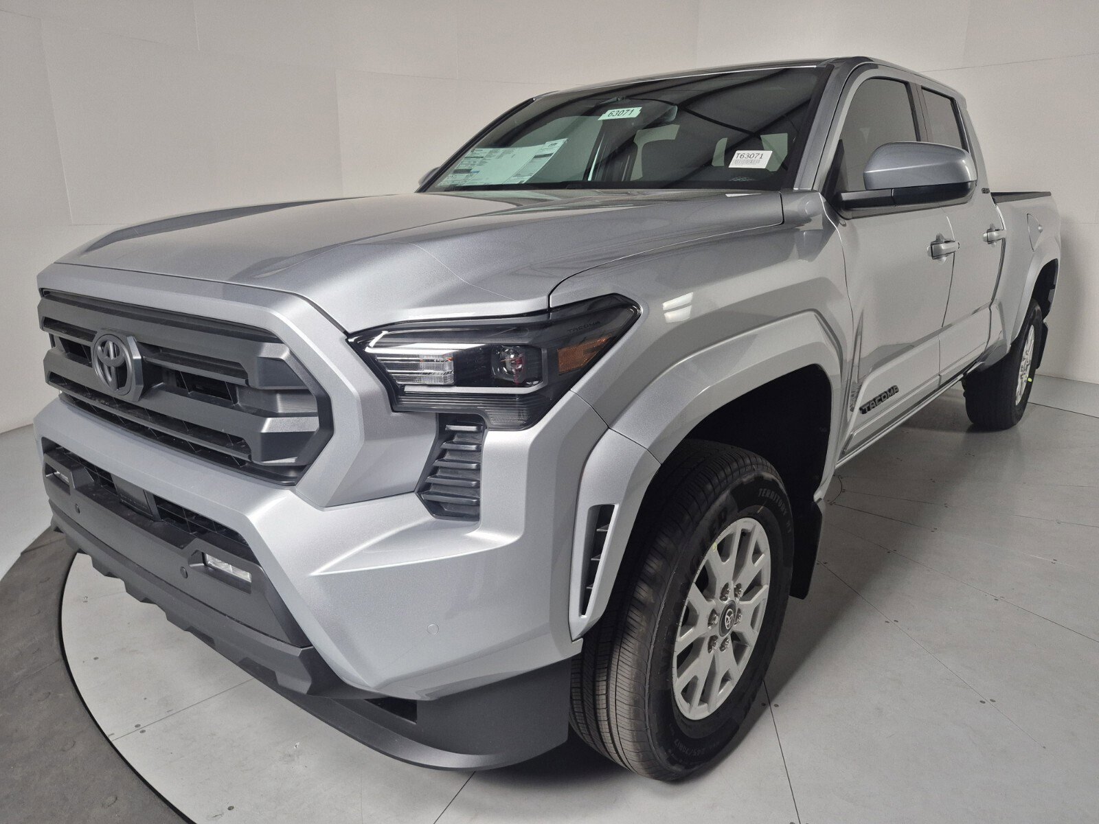 New 2026 Toyota Tacoma SR5 AWD/4WD image 1