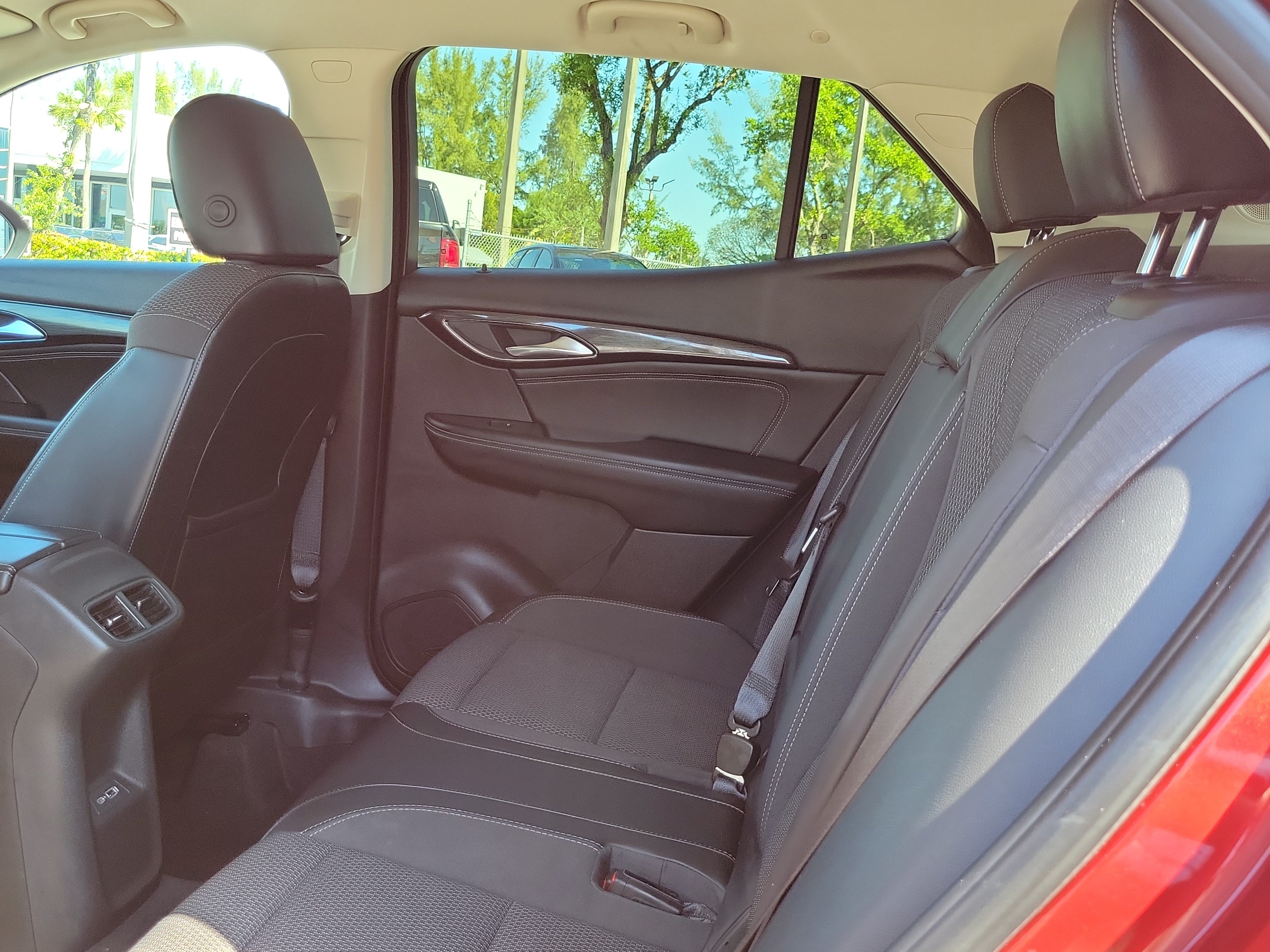 Used 2023 Buick Envision Preferred w/ Sport Touring Package AWD/4WD image 12